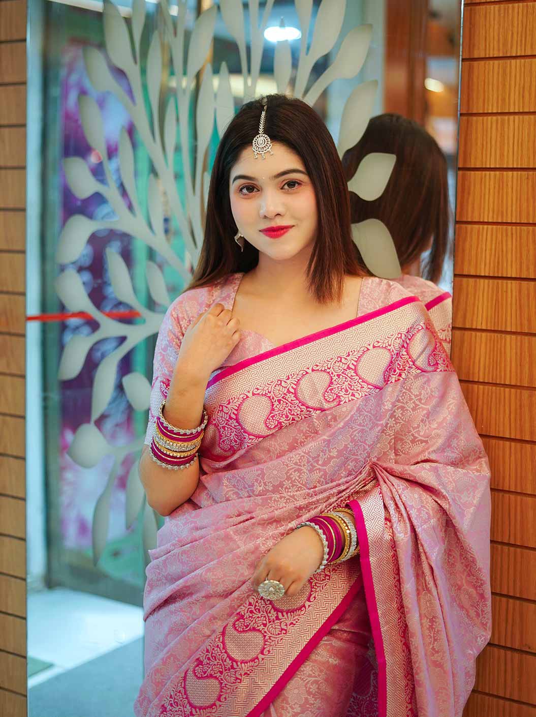 প্রিয়তমা শাড়ি